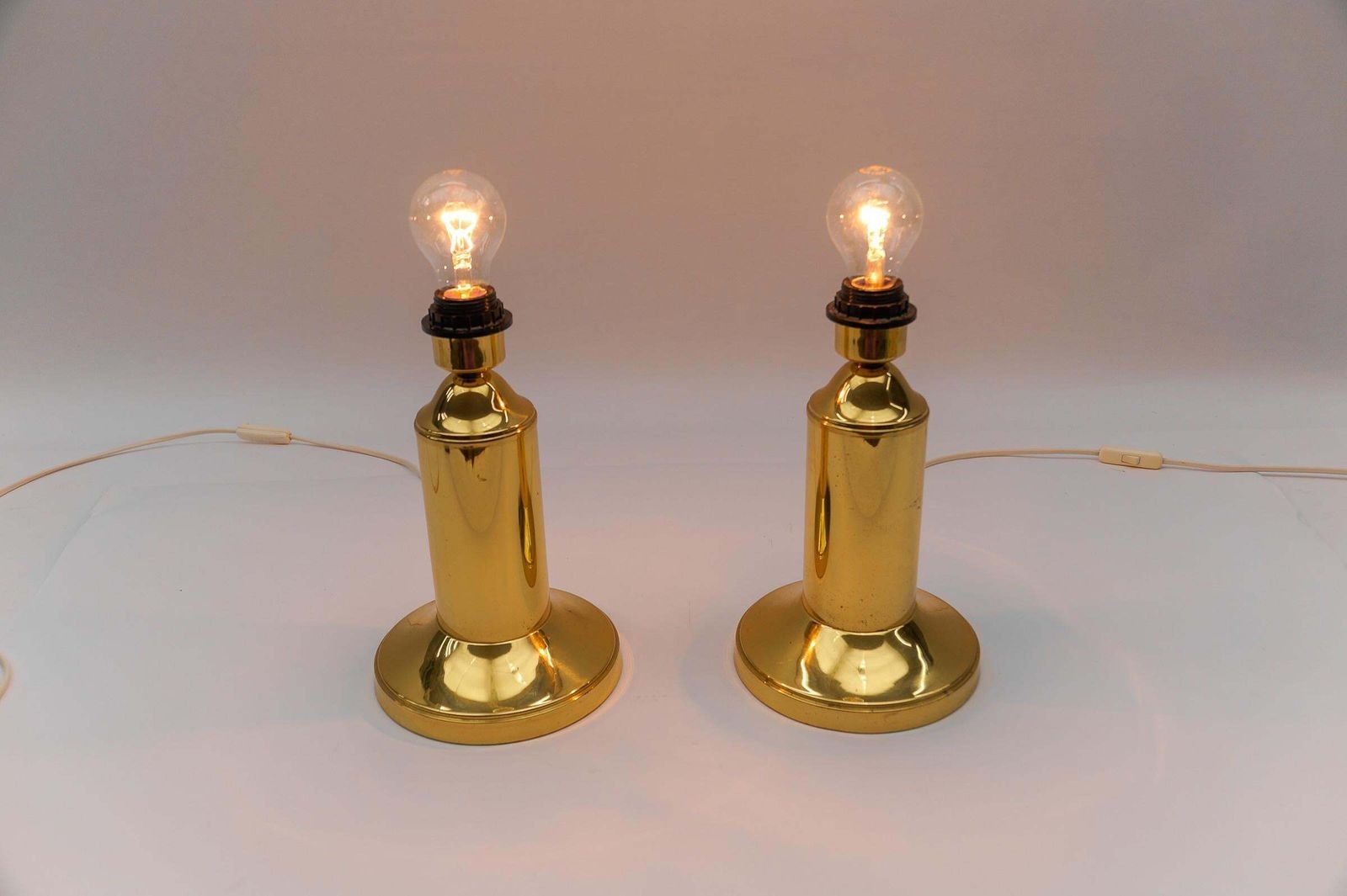 Pair Of Mid Century Modern Brass Table Lamp Bases, 1960s photo vintage
