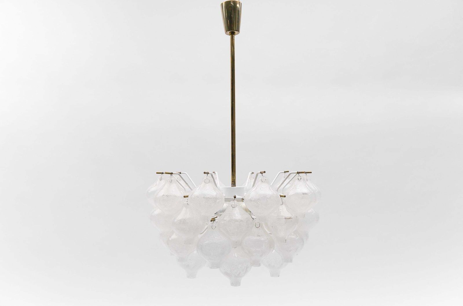 Large Ice Glass Chendelier "Tulipan" By J.T. Kamlar Franken Kg, 1960s Austria photo furniture