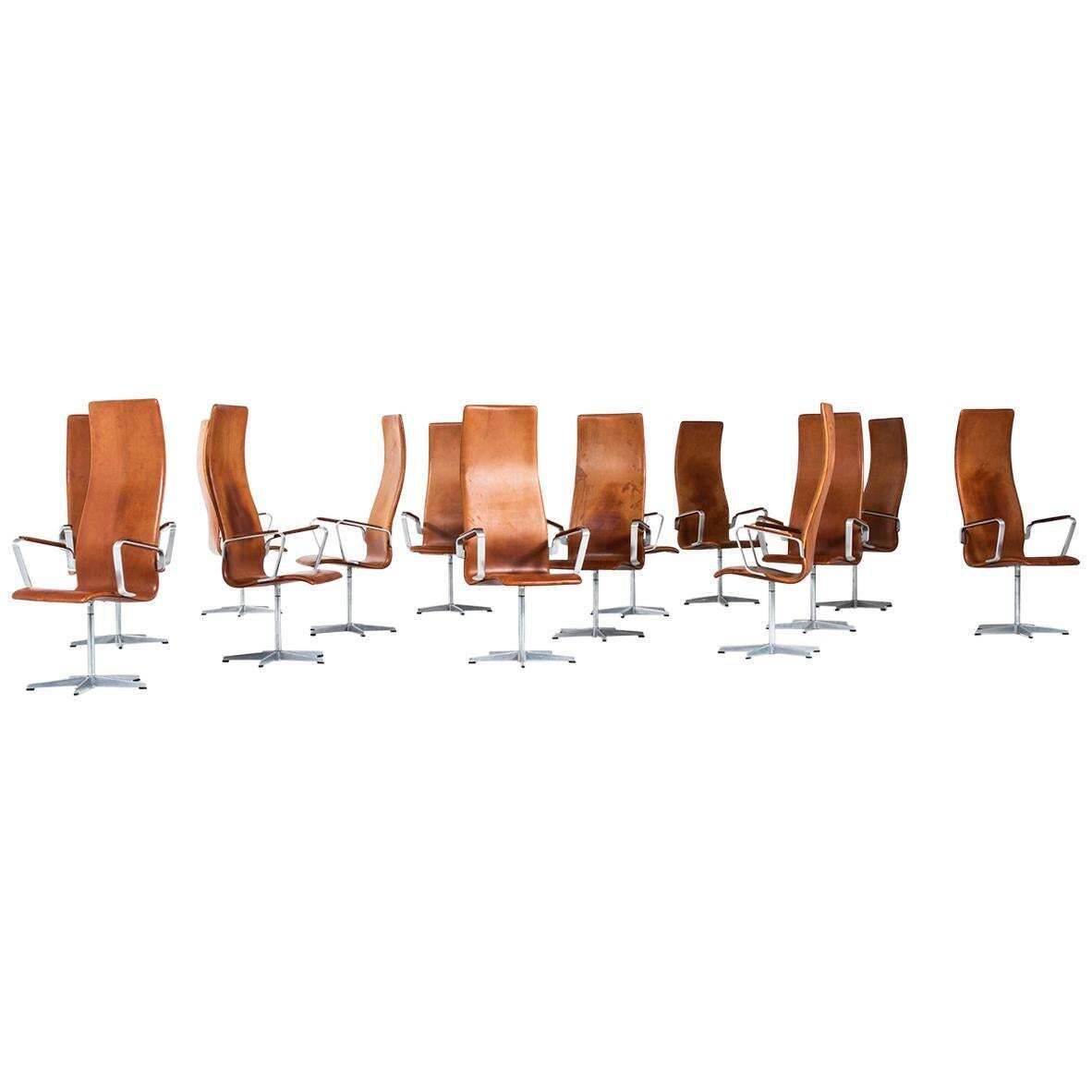 Arne Jacobsen Oxford Chairs Model 3272 By Fritz Hansen In Denmark