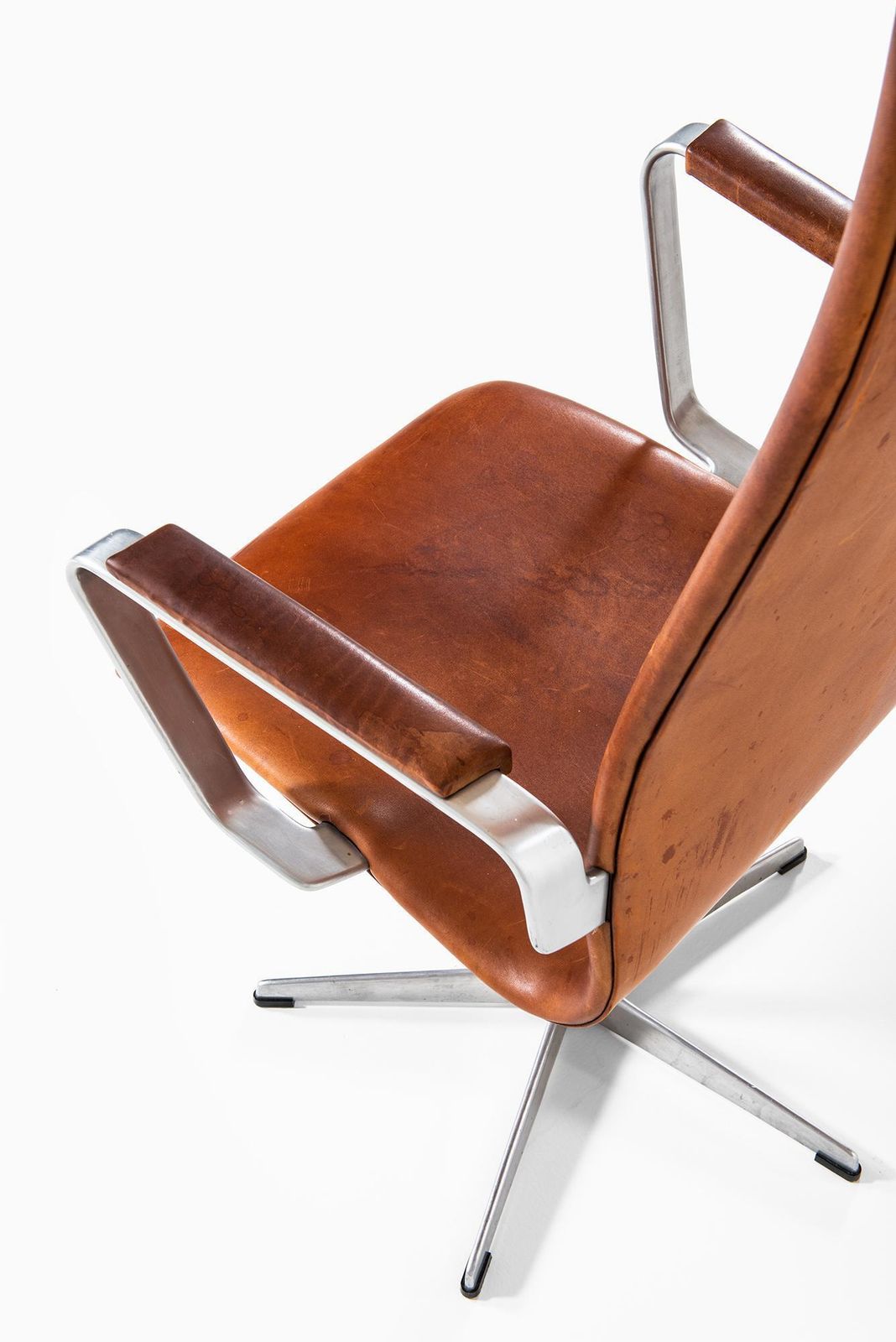 Arne Jacobsen Oxford Chairs Model 3272 By Fritz Hansen In Denmark photo vintage