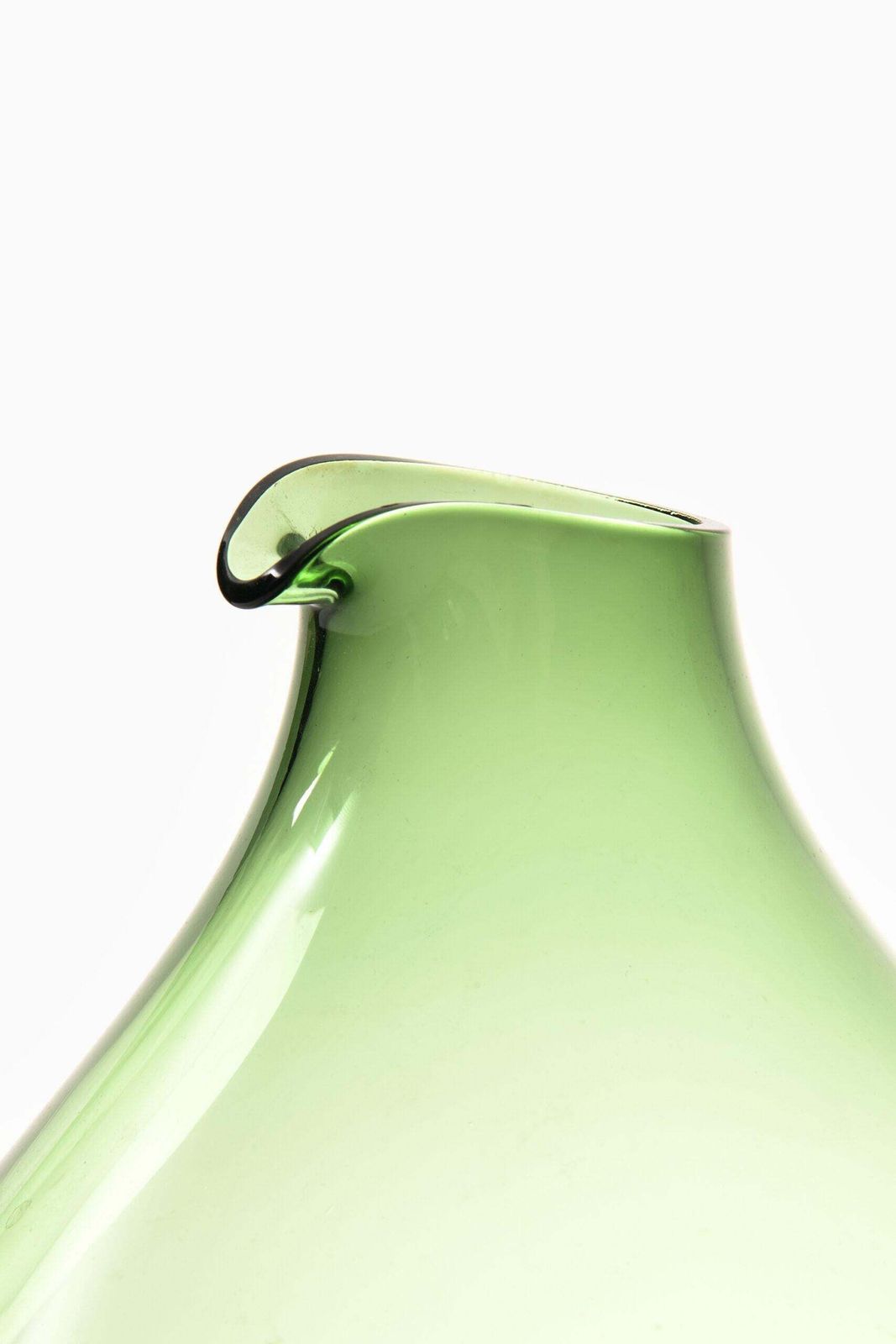Kjell Blomberg Vase Produced By Gullaskruf In Sweden photo for sale