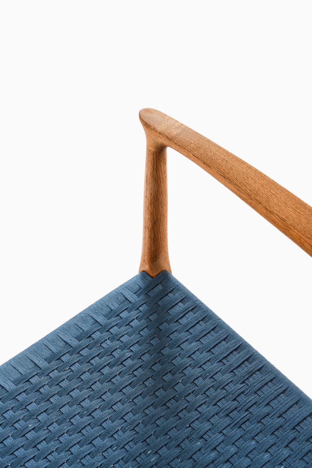 Niels Otto Møller Armchairs Model 56 Produced By J.L Møllers Møbelfabrik photo vinterior
