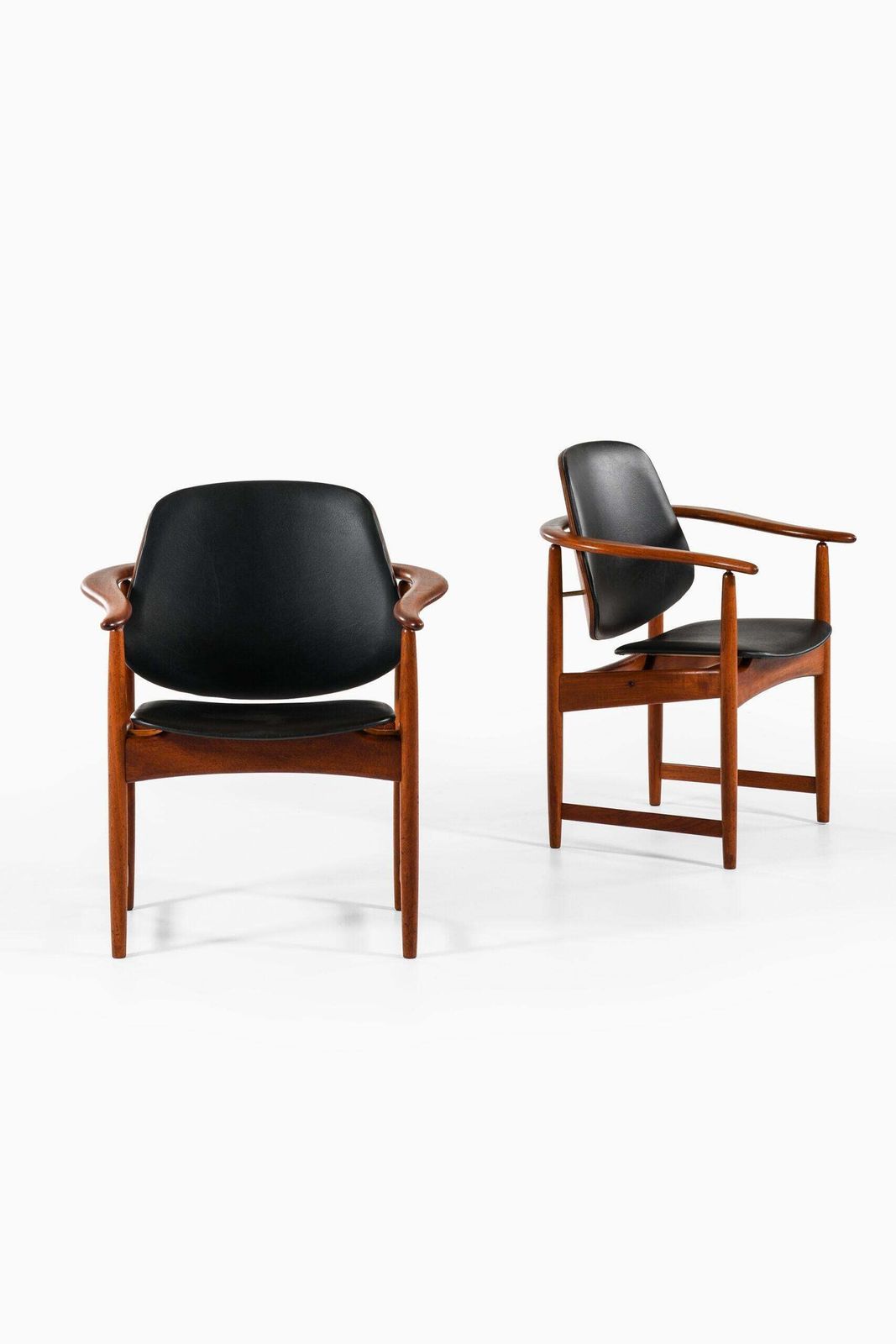 Arne Hovmand Olsen Armchairs Produced By Onsild Møbelfabrik photo furniture