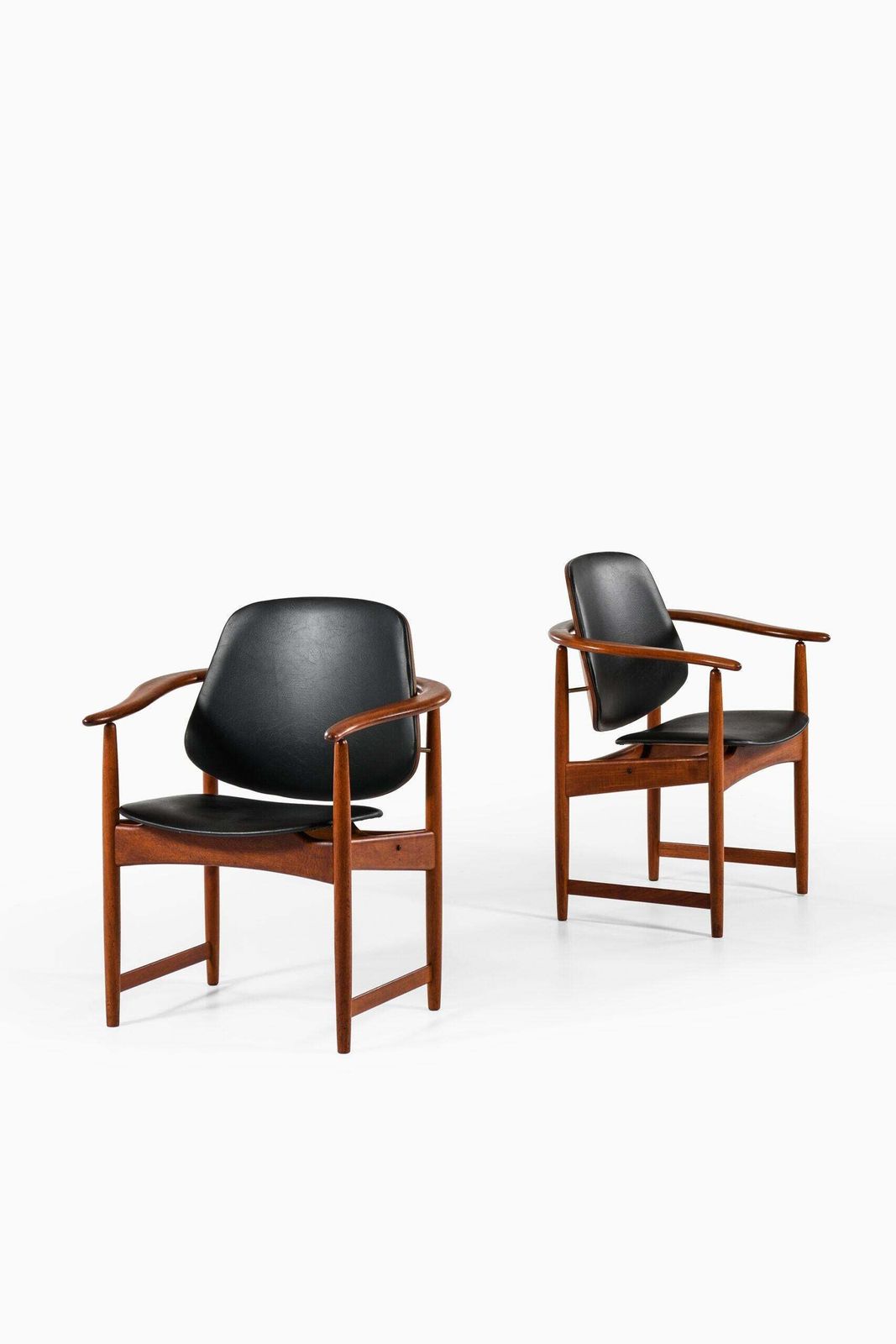 Arne Hovmand Olsen Armchairs Produced By Onsild Møbelfabrik photo Furniture