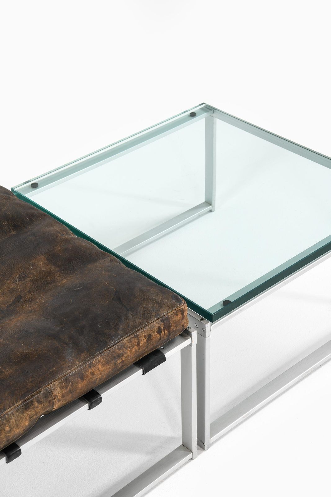 Jörgen Høj Set Of 2 Stools & Side Table In Aluminium, Glass And Leather, 1960s photo Furniture