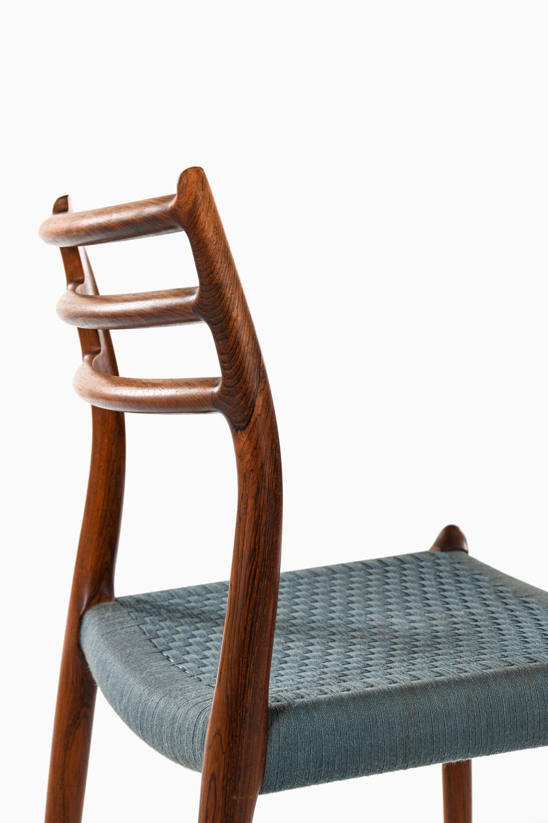 Niels O. Møller Dining Chairs Model 78 Produced By J.L Møllers Møbelfabrik photo vinterior