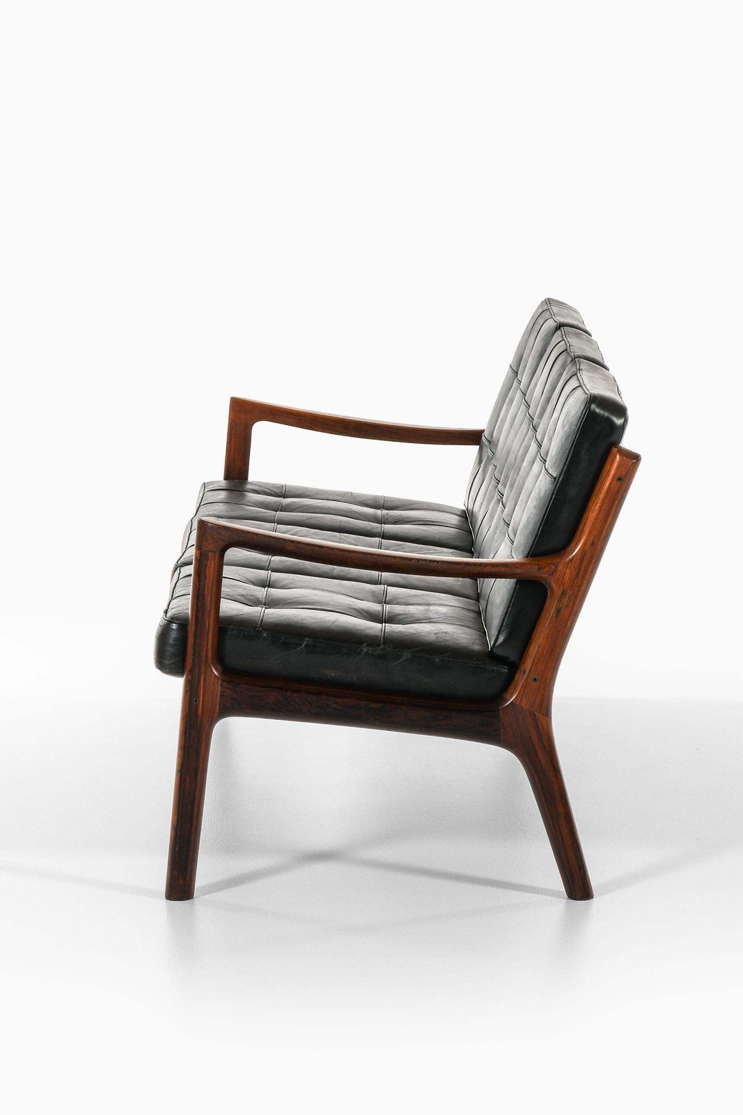 Sofa In Rosewood And Original Black Leather By Ole Wanscher, 1951 photo Furniture