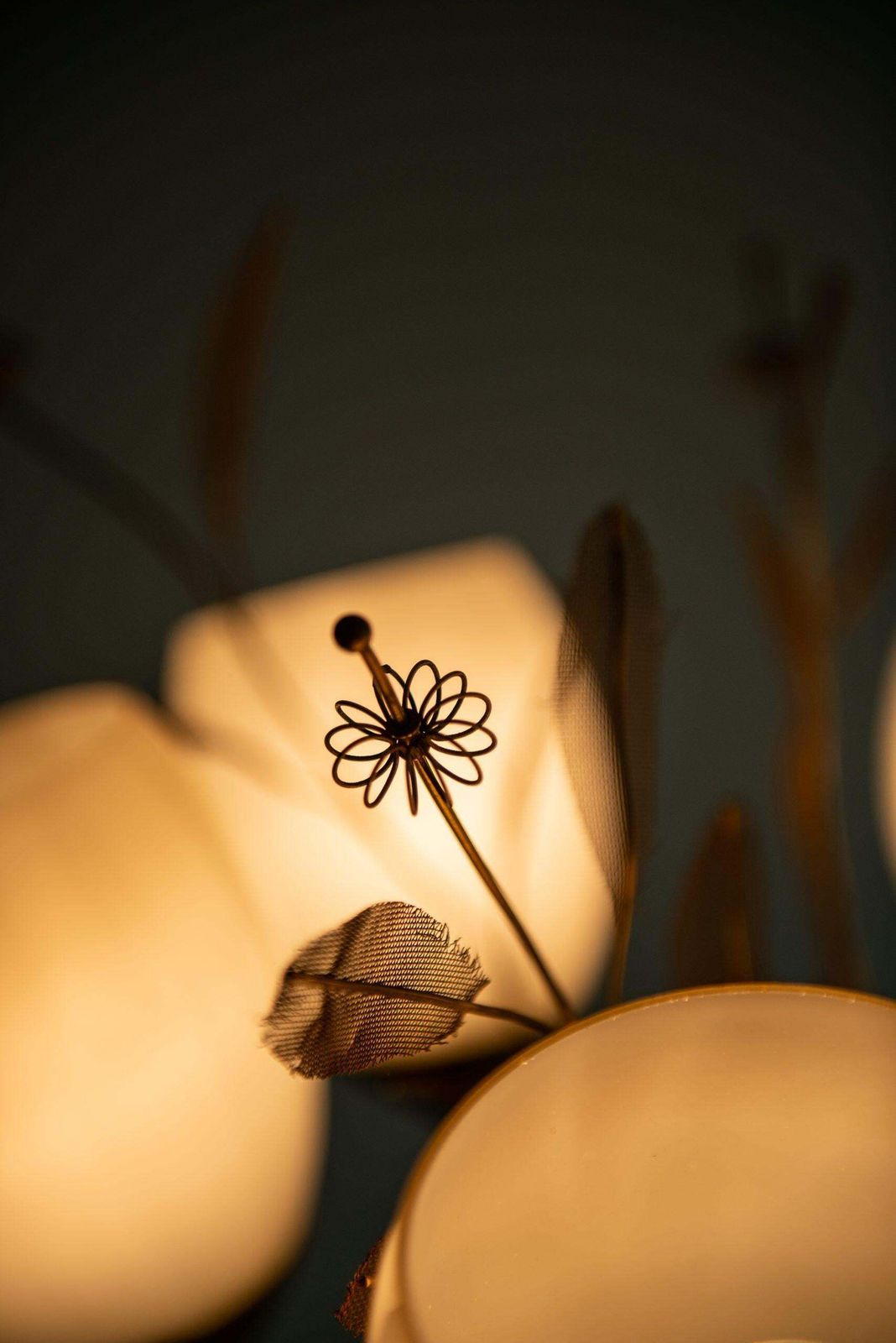 photo furniture Paavo Tynell Ceiling Lamp Model 9020/6 Produced By Taito Oy In Finland