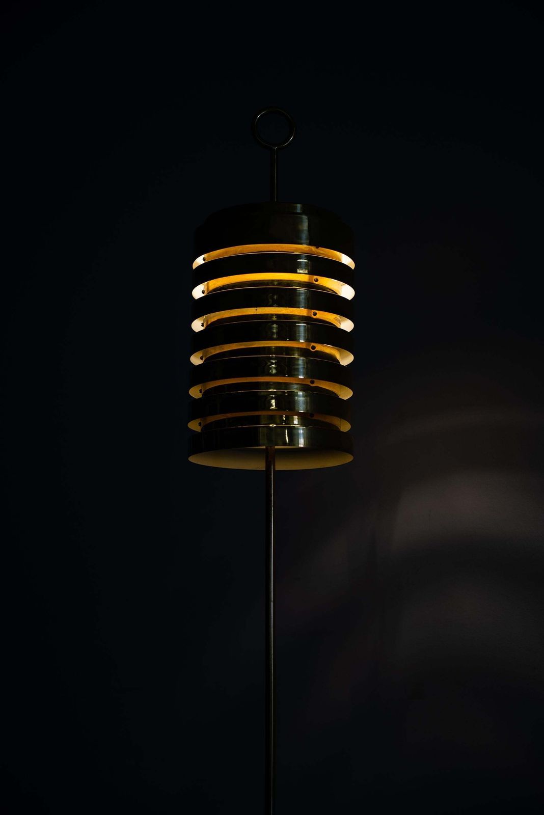 photo furniture Hans Agne Jakobsson G 20 Floor Lamp In Brass
