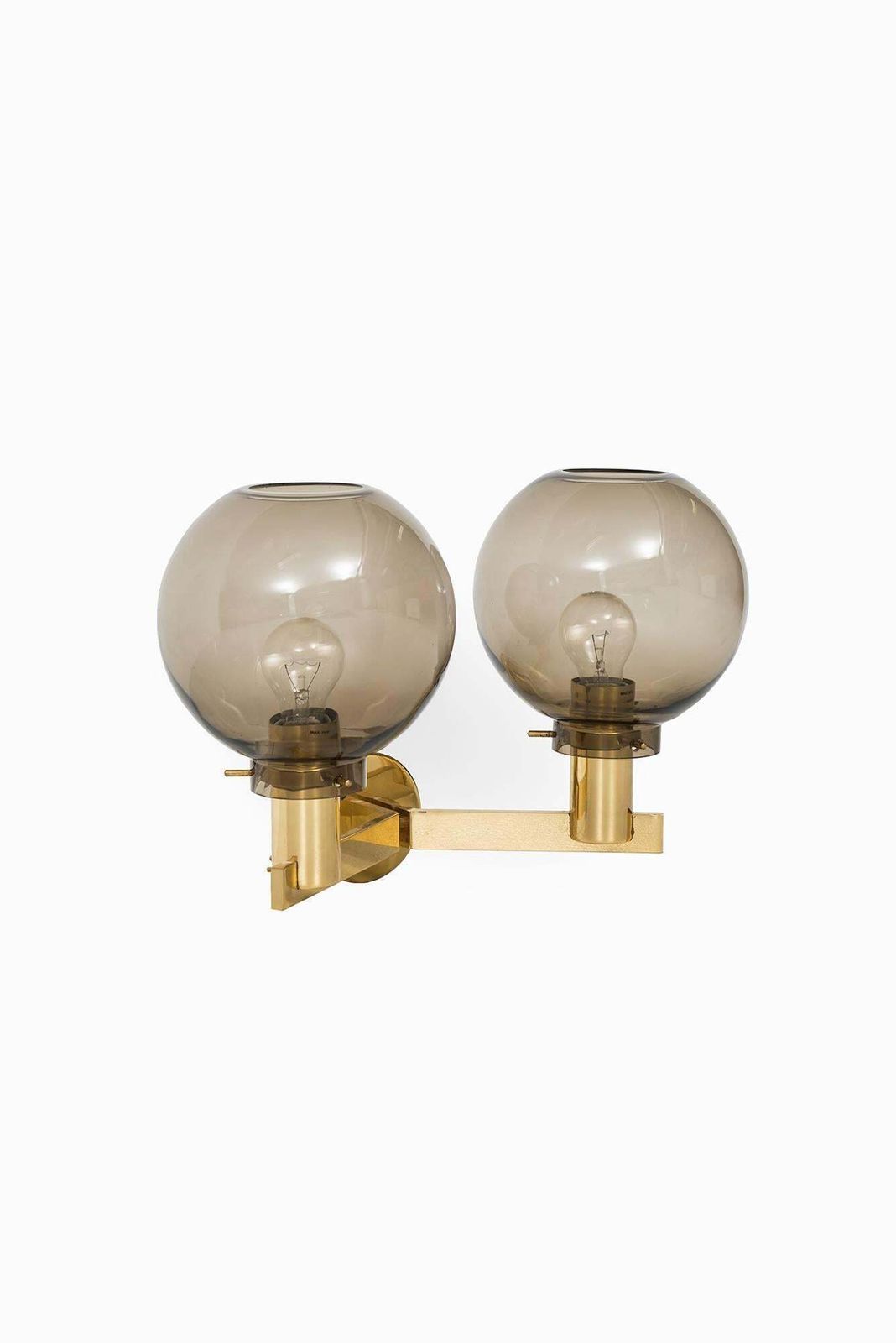 Hans Agne Jakobsson Set Of Six Wall Lamps Model V 305/2 photo Lighting