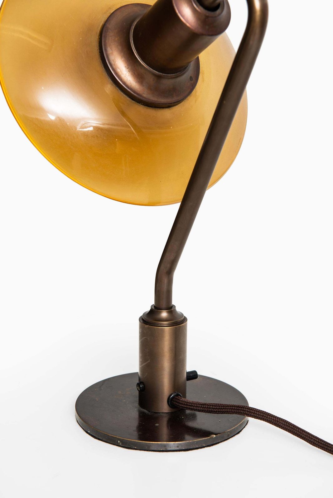 Poul Henningsen Table Lamp Model Ph 2/2 'Vintergækken' By Louis Poulsen photo for sale