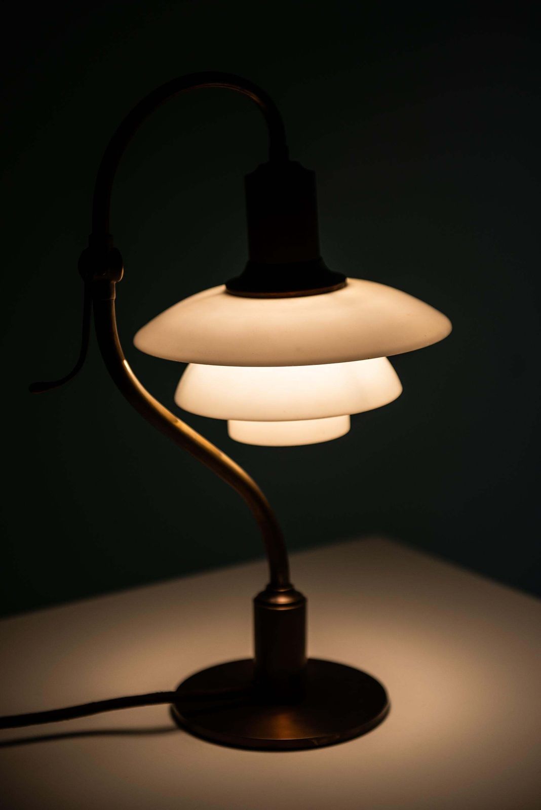 Poul Henningsen Table Lamp Model Ph 2/2 'The Questions Mark' By Louis Poulsen photo buy