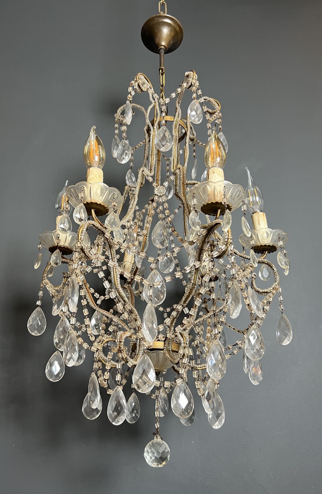 Italian Pearl And Crystal Chandelier photo Lighting