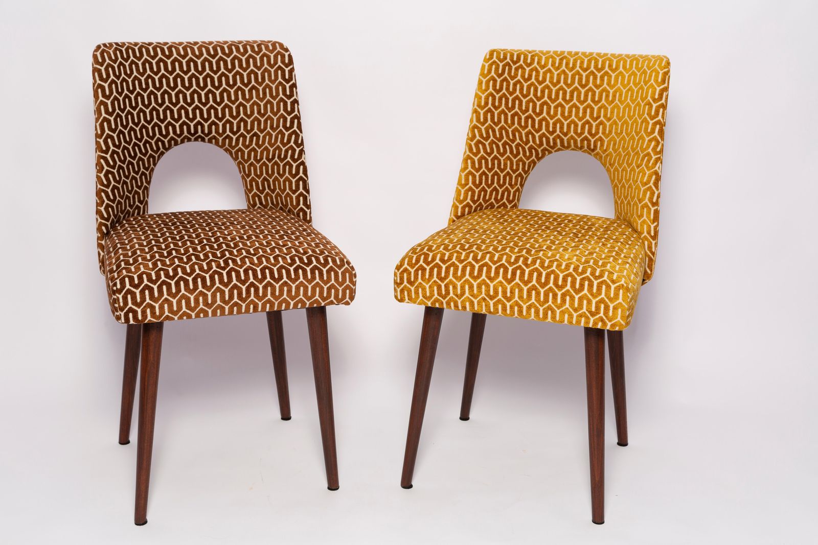 photo vintage Mid Century Chocolate Brown 'Shell' Chair, Europe, 1960s