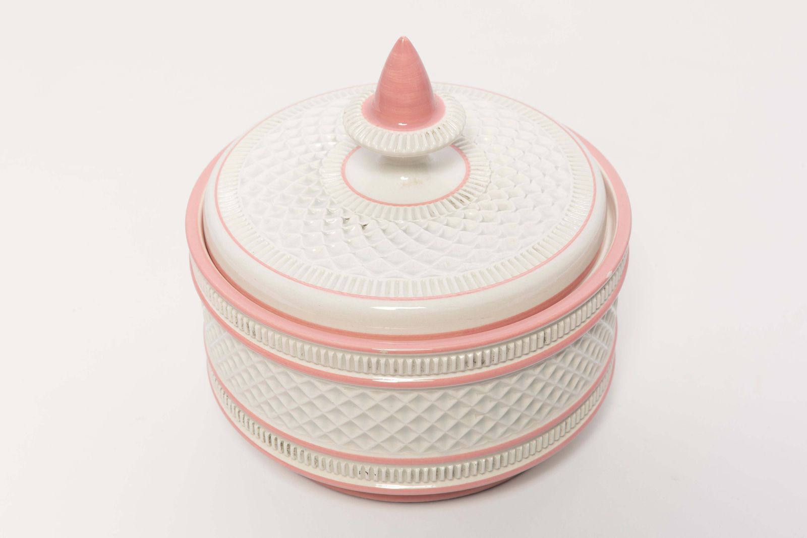 Ceramic Vase For Candy Or Jewelry Box, 20th Century, Europe, 1960s photo vinterior