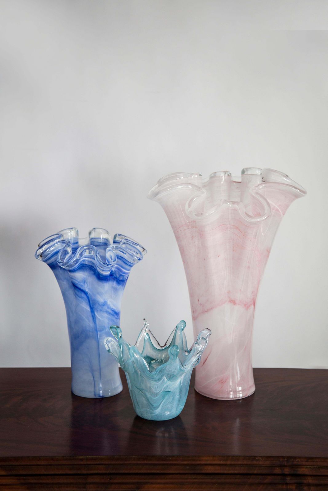 Mid Century Vintage Lichtroze Grote Murano Glazen Vaas, Italië, Jaren 2000 photo for sale