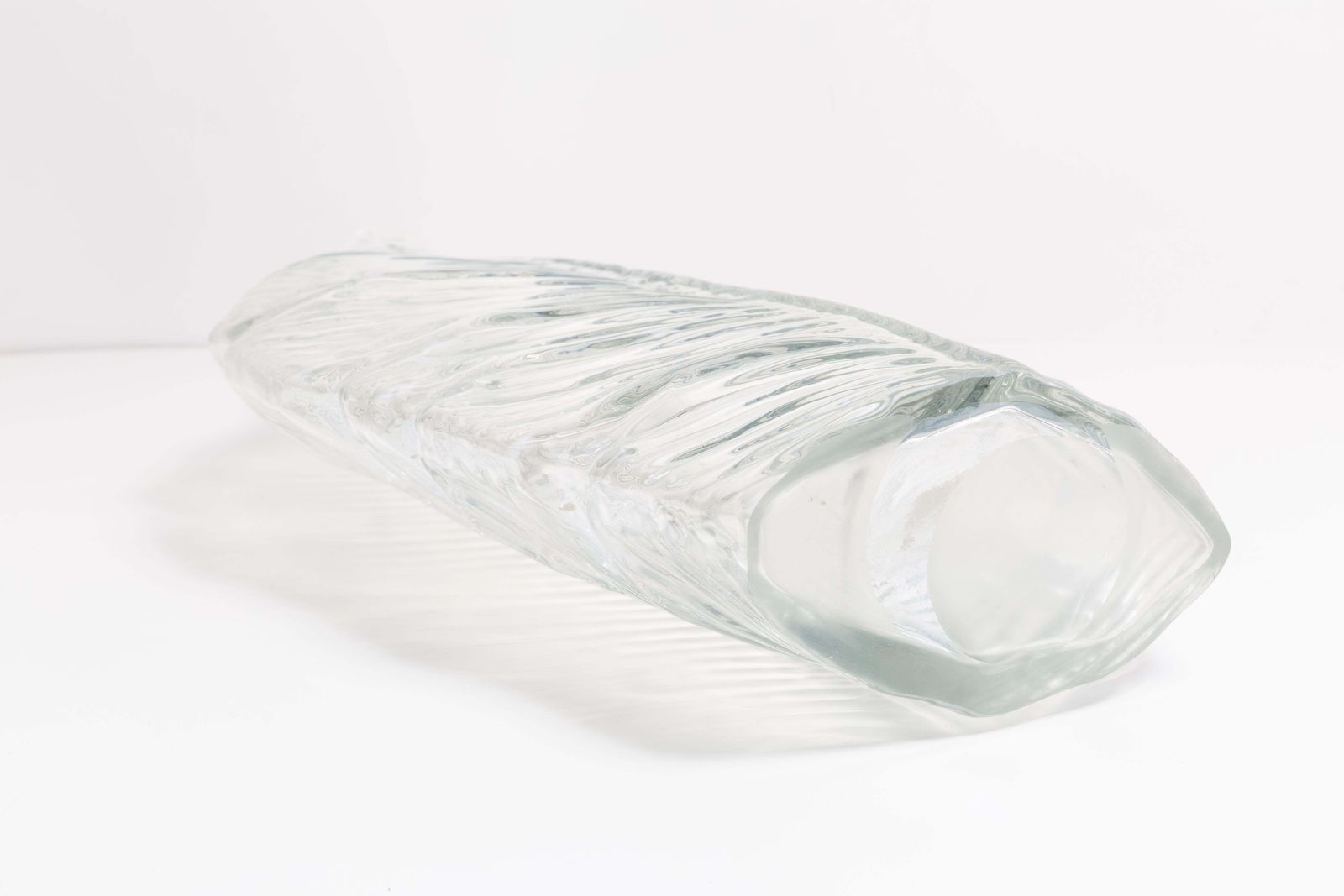photo for sale Mid Century Big Leaf Transparent Vase, Italy, 1960s