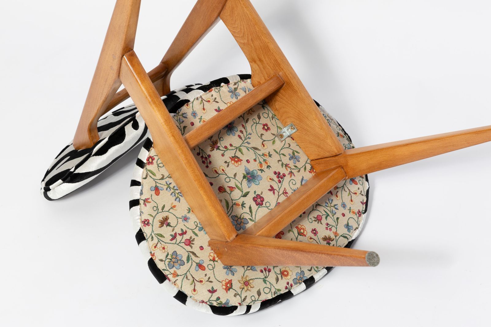 Furniture Mid Century Zebra Chair, Type 200/128, By J. Kedziorek, Europe, 1960s photo