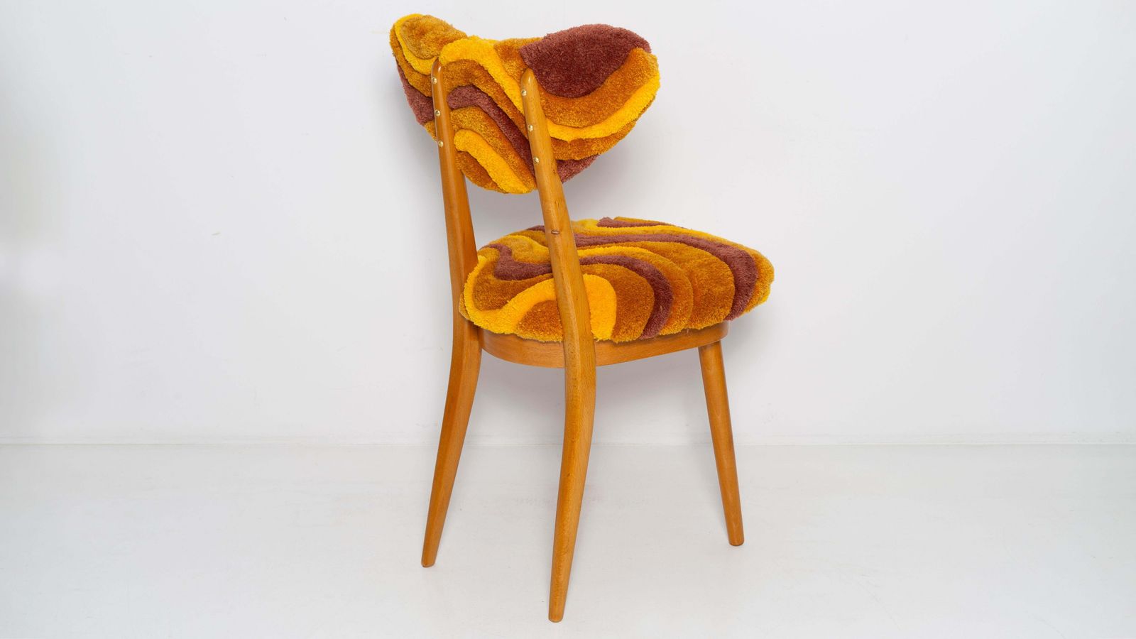Mid Century Heart Chair In Hand Tufting Yellow Wool, Europe, Poland, 1960s photo 1488.0
