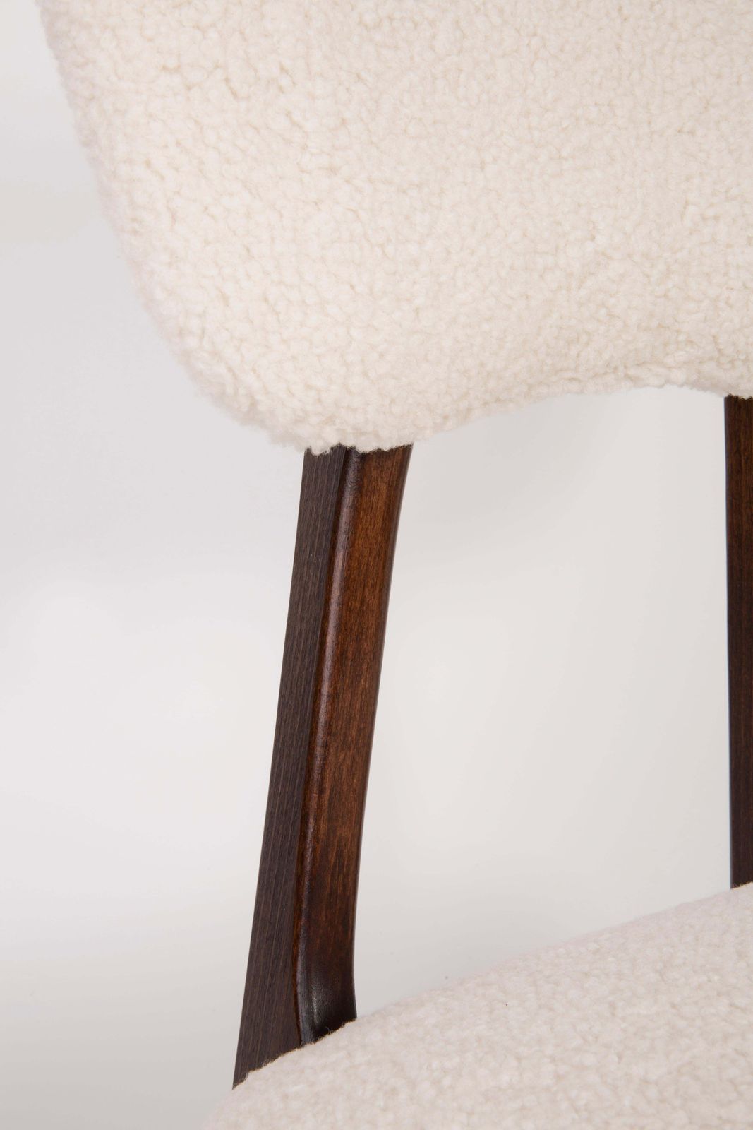 photo furniture Paar Lichtcrème Boucléstoelen, 20e Eeuw, Jaren 1960