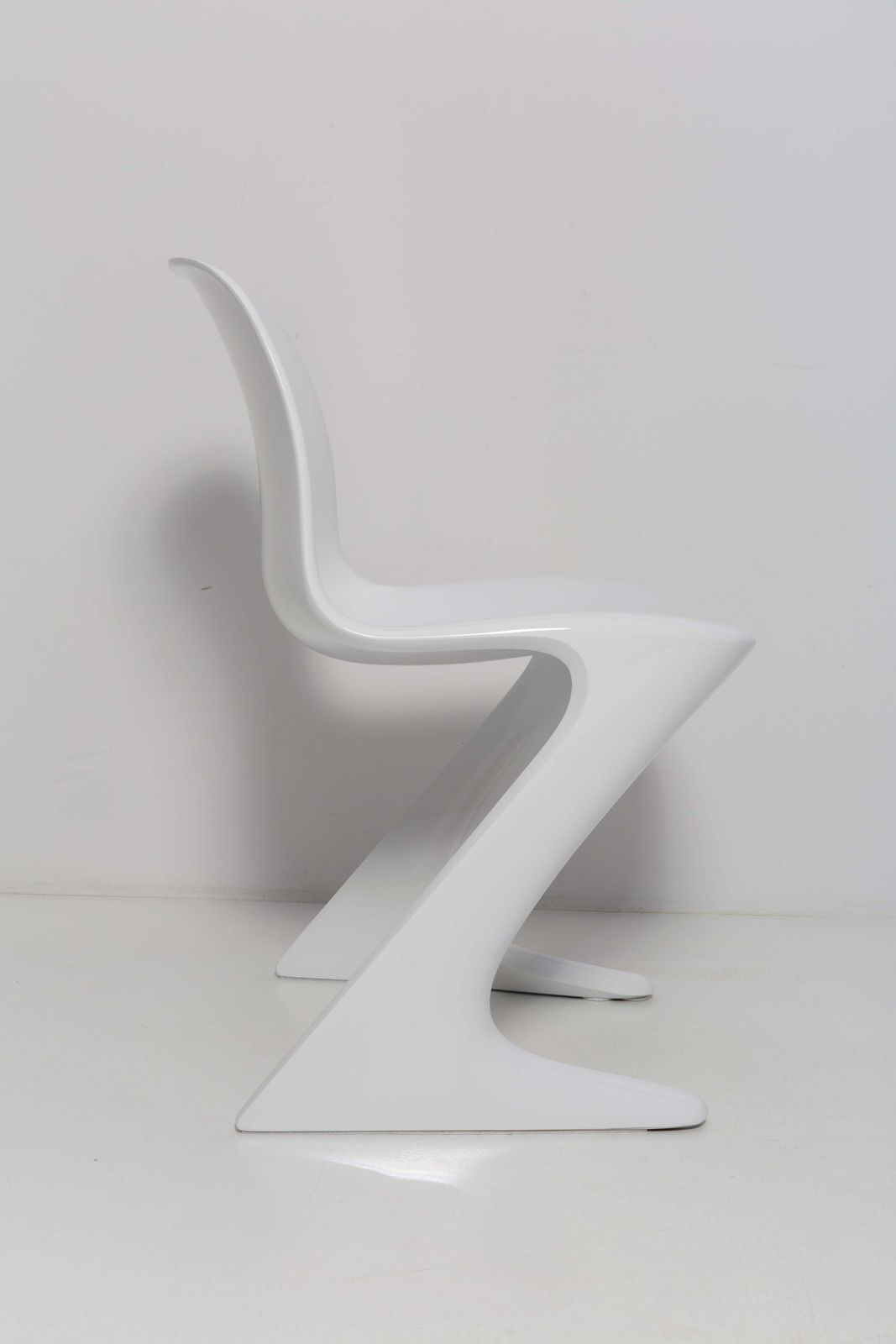 White Glossy Kangaroo Chair Designed By Ernst Moeckl, Germany, 1960s photo vintage