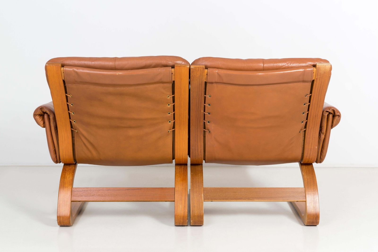 20th Century Teak Wood Kengu Sofa, Elsa & Nordahl Solheim For Rybo Rykken, 1970s photo buy