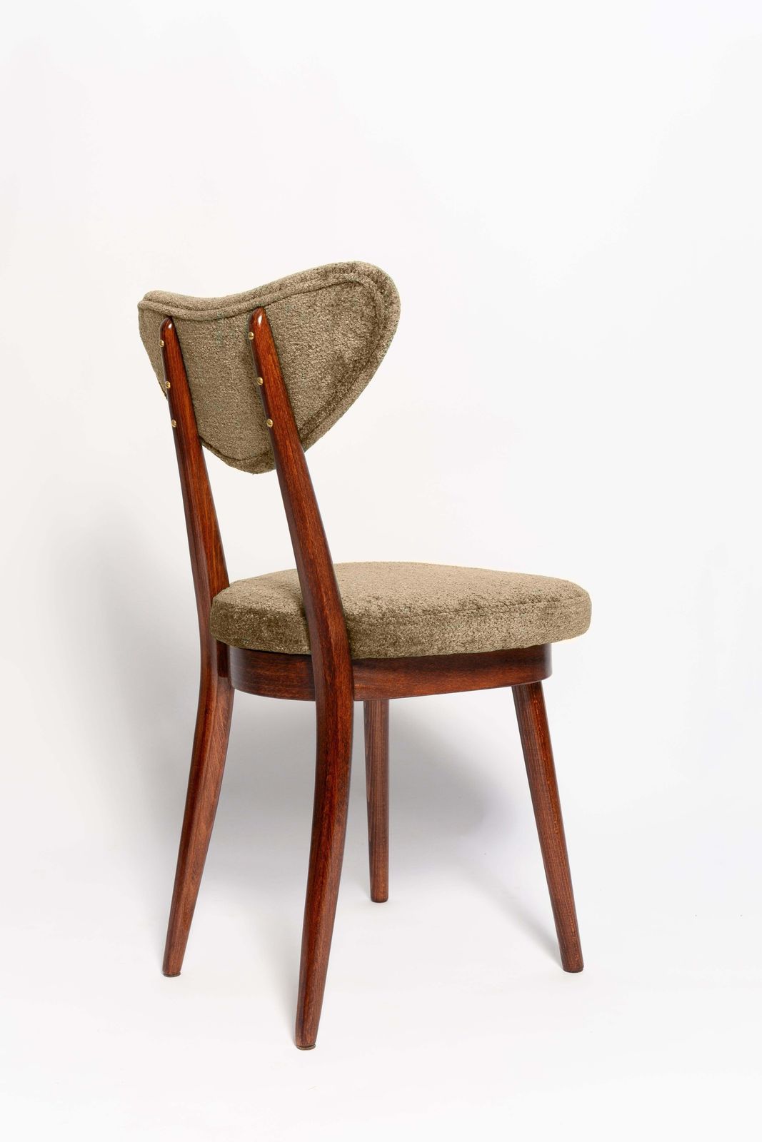 Mid Century Vintage Olijfgroene Fluwelen Stoel Met Hartvorm, Europa, Ca. Jaren 1960 photo Meubels