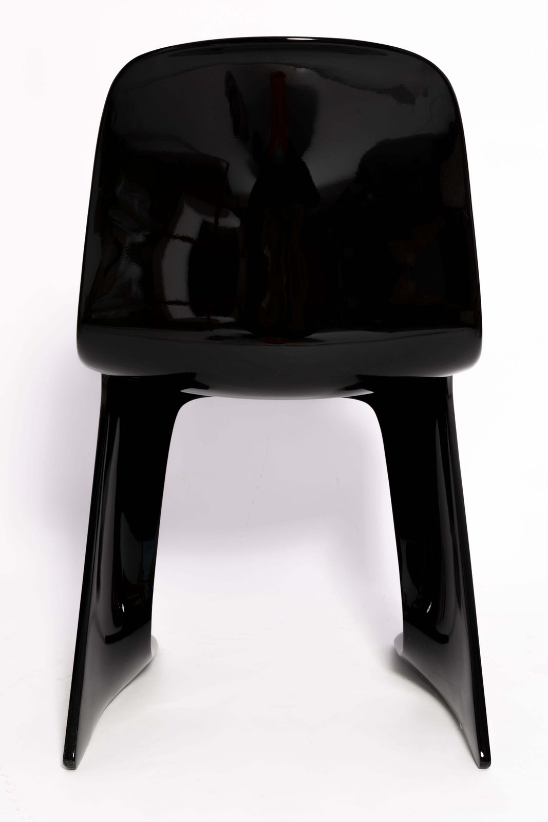 photo furniture Mid Century Zwarte Glanzende Kangaroo Chair, Ontwerp Ernst Moeckl, Duitsland, Jaren 1960