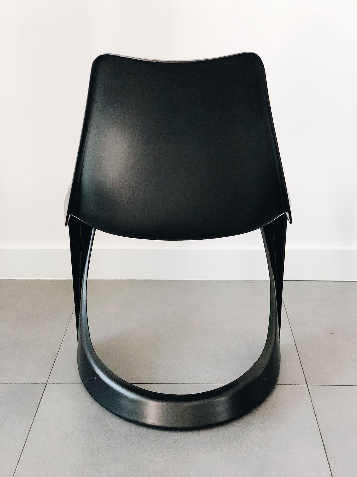 Set Of Four Black Cado Chairs, Steen østergaard, 1960s photo Furniture