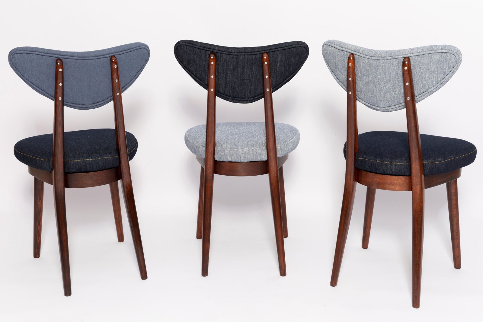 photo vintage Set Of Four Midcentury Light And Medium Blue Denim Heart Chairs, Europe, 1960s