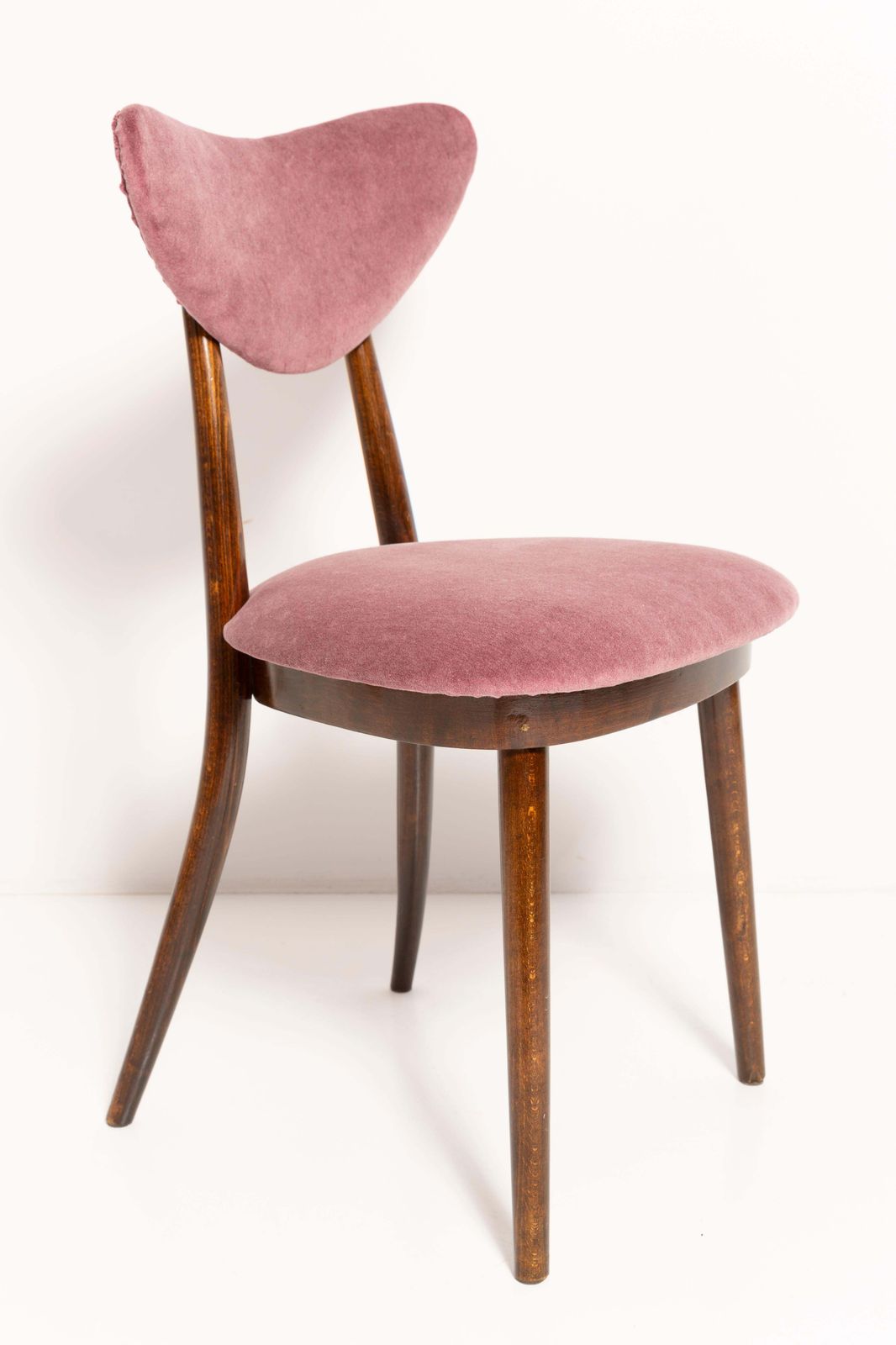Set Van Vier Mid Century Stoelen Met Bordeauxrood Katoenen Velours, Europa, Jaren 1960 photo furniture