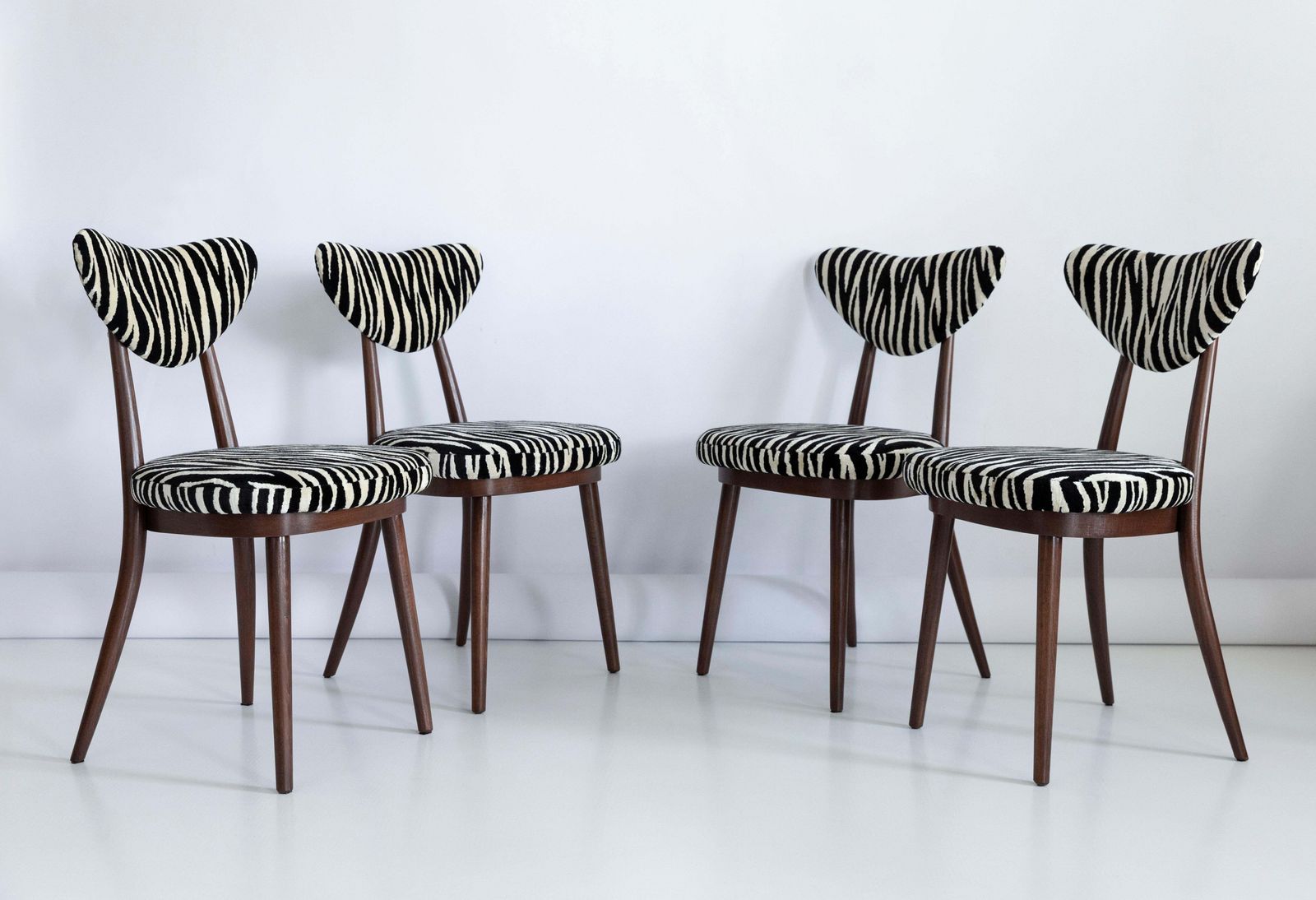 Six Midcentury Zebra Black White Heart Chairs, Hollywood Regency, Poland, 1960s photo 2548.0