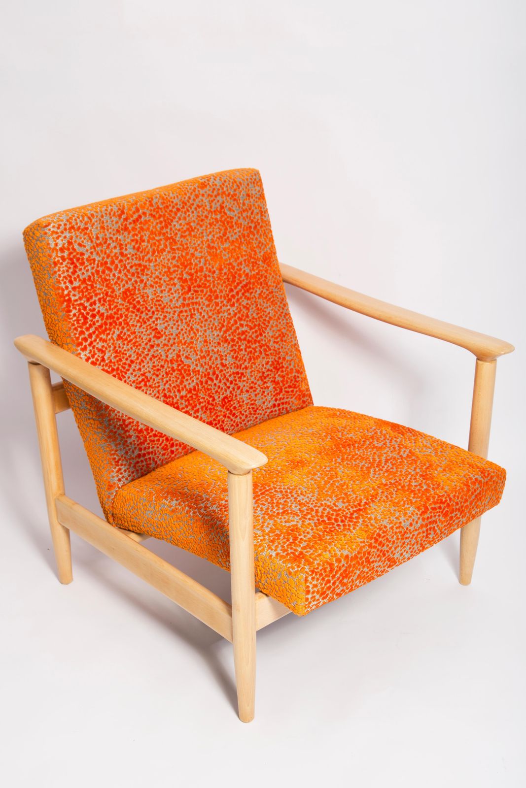 Set Of Two Mid 20th Century Orange Velvet Armchairs, Edmund Homa, Europe, 1960s photo 2551.0