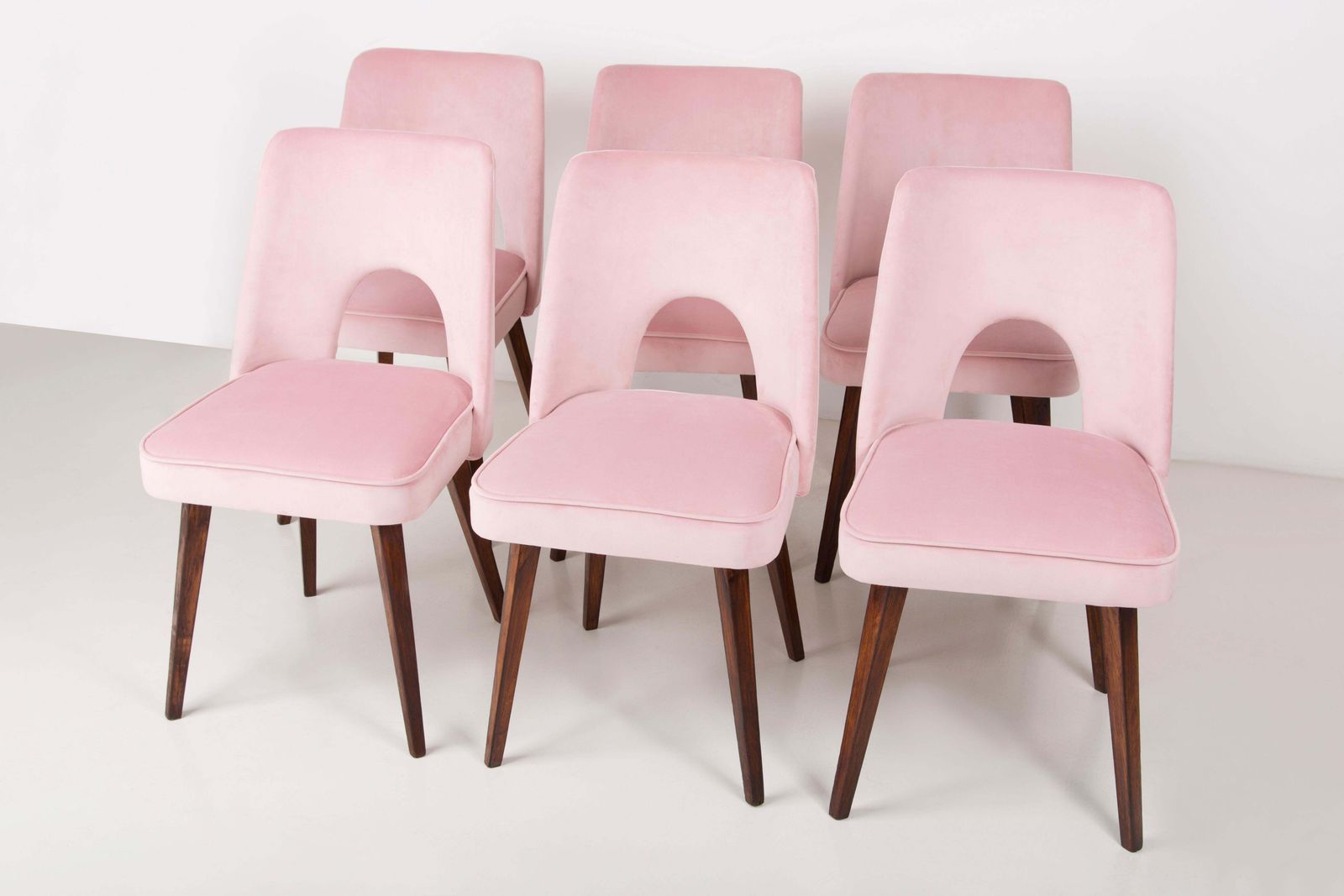 Set Of Six Baby Pink Velvet 'Shell' Chairs, 1960s photo Furniture