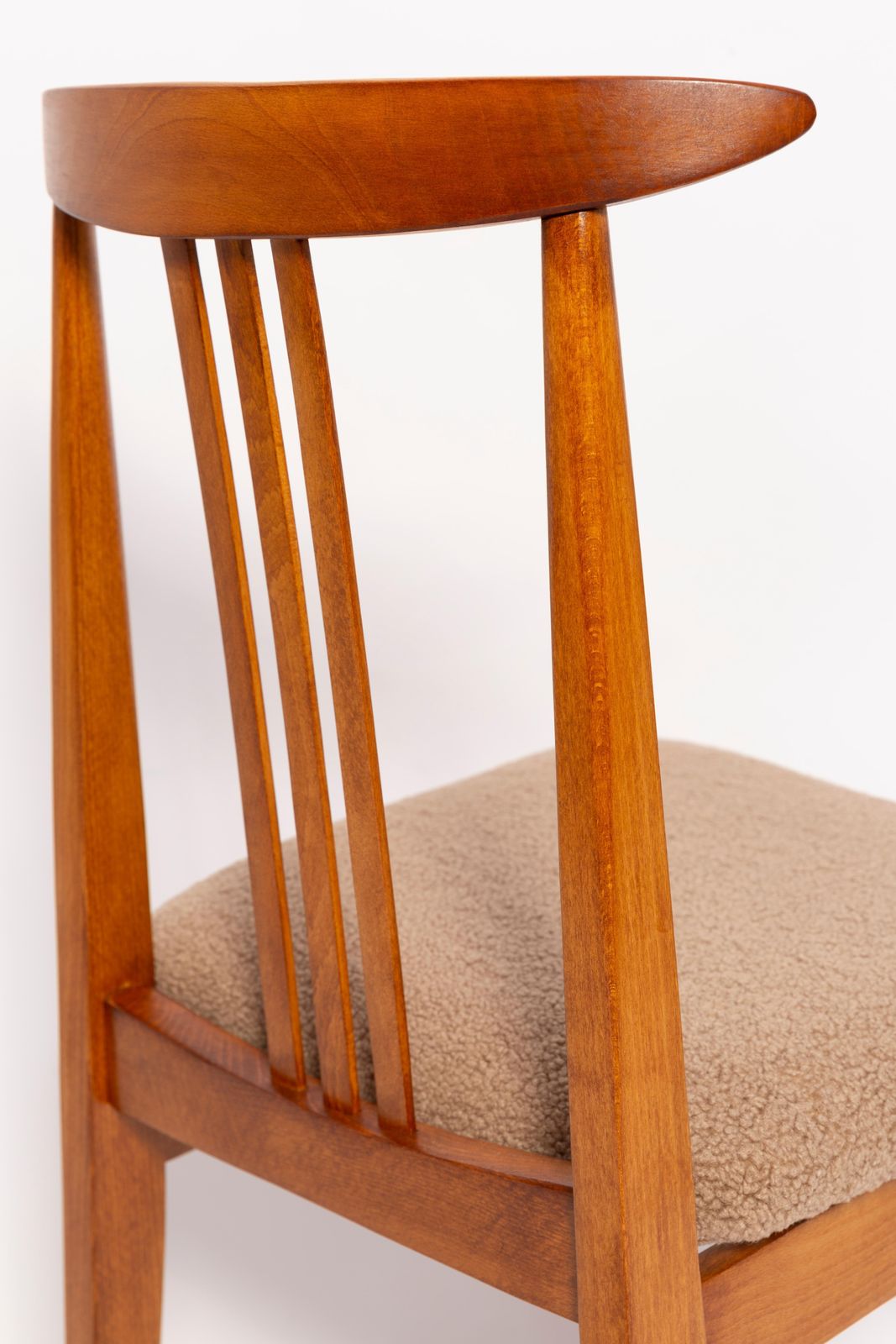 Six Mid Century Latte Boucle Chairs, Medium Wood, M. Zielinski, Europe 1960s photo 3061.0