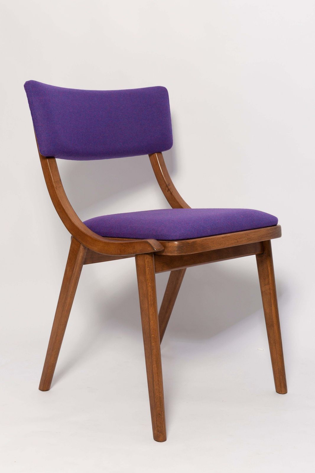 Six Mid Century Modern Bumerang Chairs, Purple Violet Wool, Poland, 1960s photo vinterior