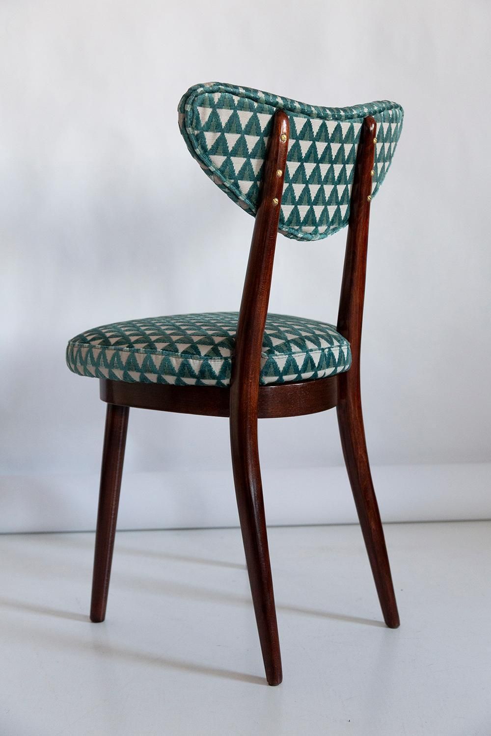 3567.0 Set Van Zes Mid Century Stoelen Met Hartvormige Rug, Bekleed Met Amuleto Groene Velours, Europa, Ca. Jaren 1960 photo