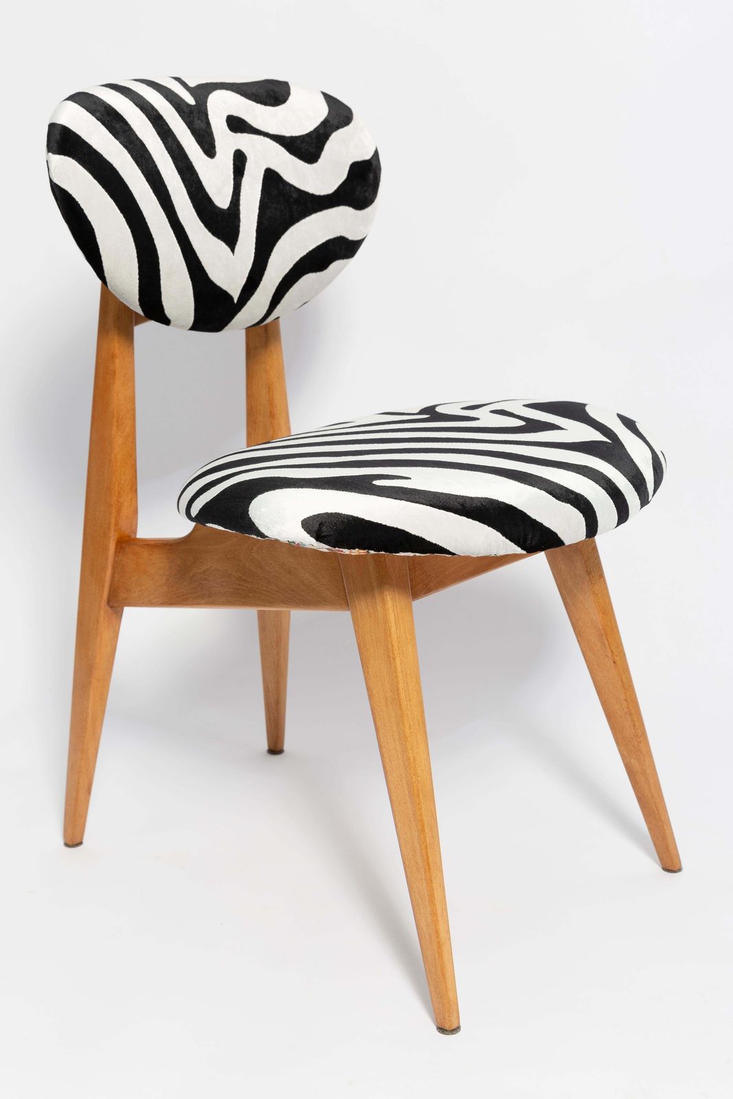Set Of Six Mid Century Zebra Chairs, Type 200/128 By J. Kedziorek, Europe, 1960s photo 4082.0