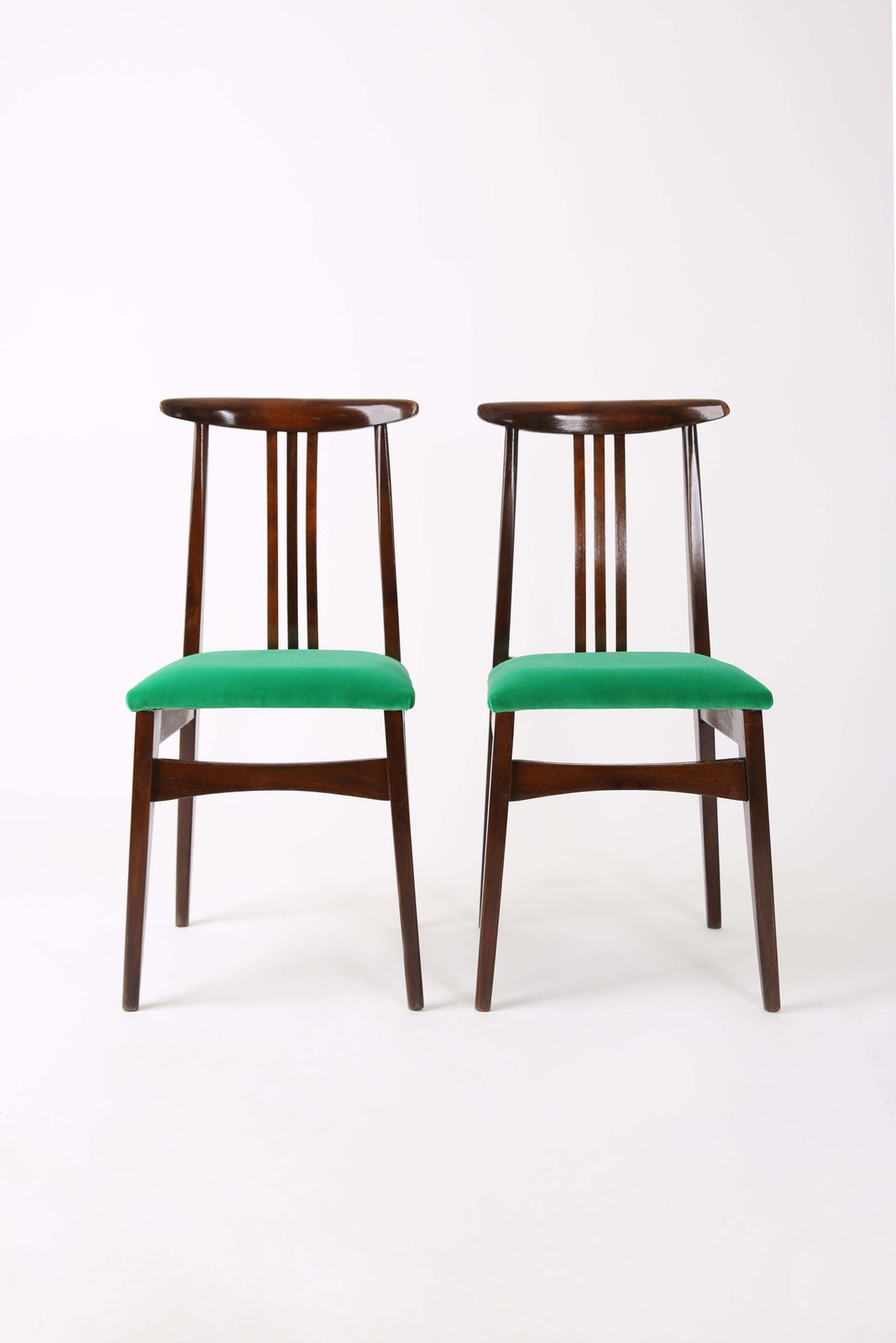 Set Van Acht Mid Century Groene Fluwelen Stoelen, Ontworpen Door Zielinski, Europa, Jaren 1960 photo for sale