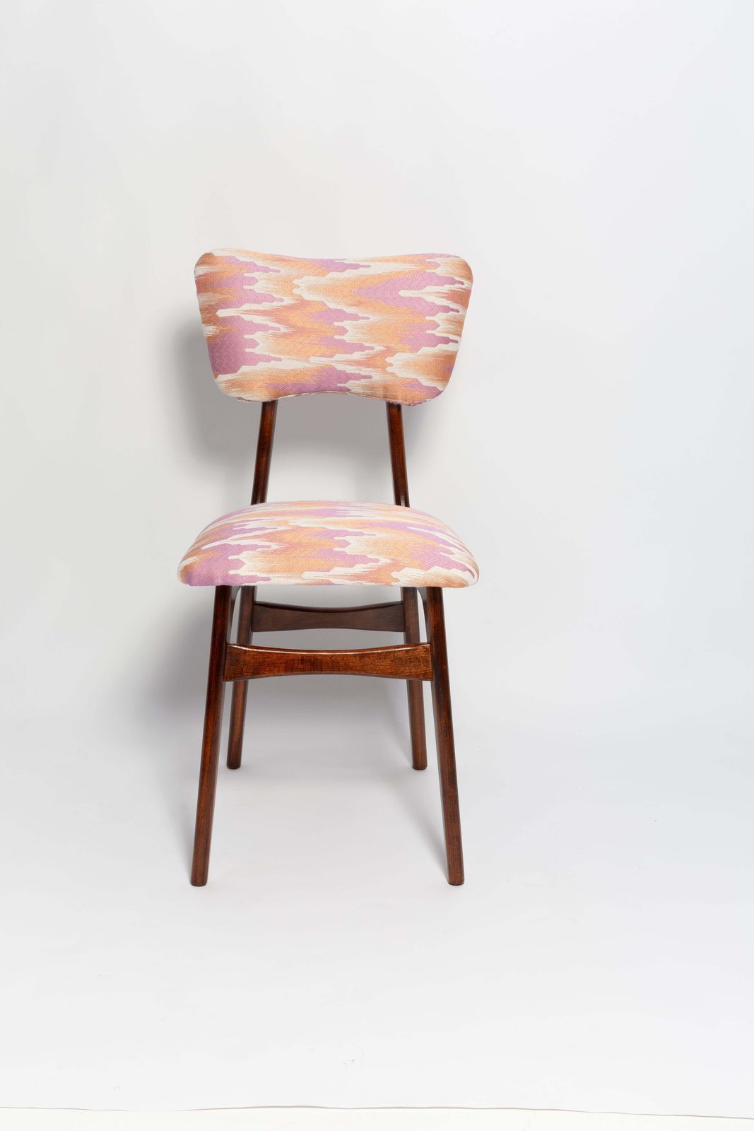 Eight Mid Century Butterfly Chairs, Fandango Jacquard, Dark Wood, Europe, 1960s photo Furniture