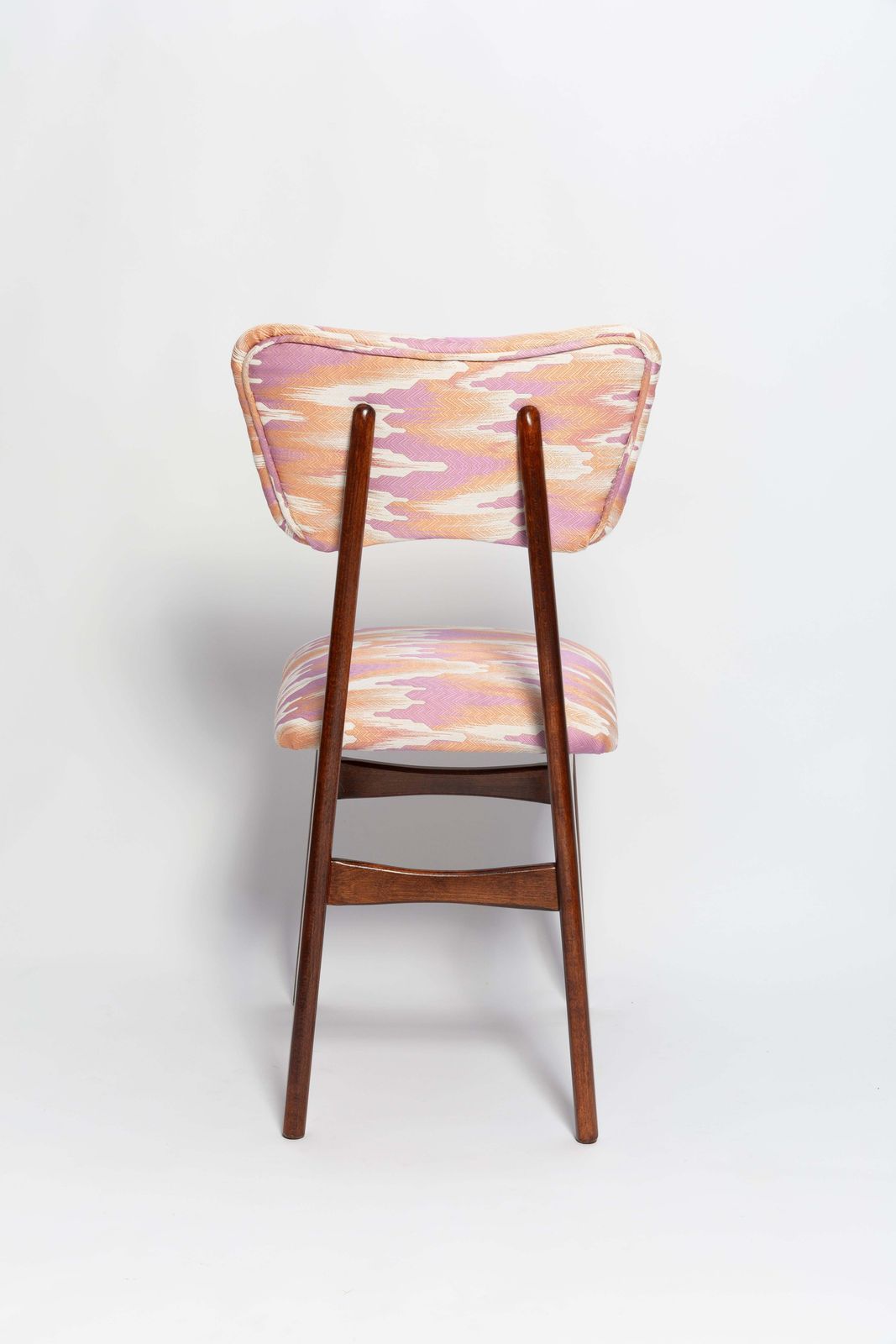 photo furniture Eight Mid Century Butterfly Chairs, Fandango Jacquard, Dark Wood, Europe, 1960s