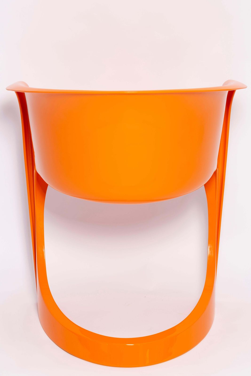 photo furniture Set Of Six Glossy Orange Cado Chairs, Steen østergaard, 1974