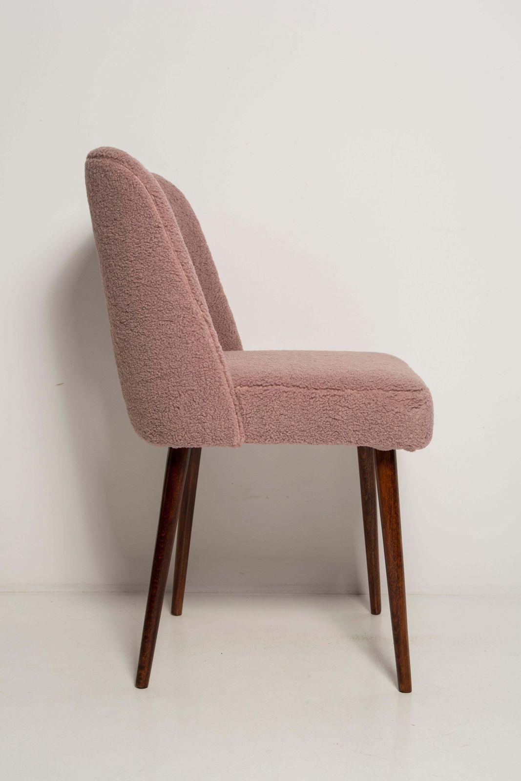 Set Of Eight Pink Boucle 'Shell' Chairs, Europe, 1960s photo vintage