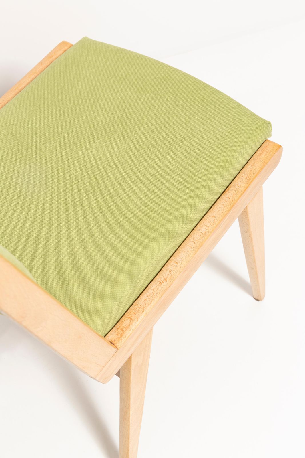 photo vinterior Set Of Twelve Mid Century Light Green Velvet Chairs, Poland, 1960s