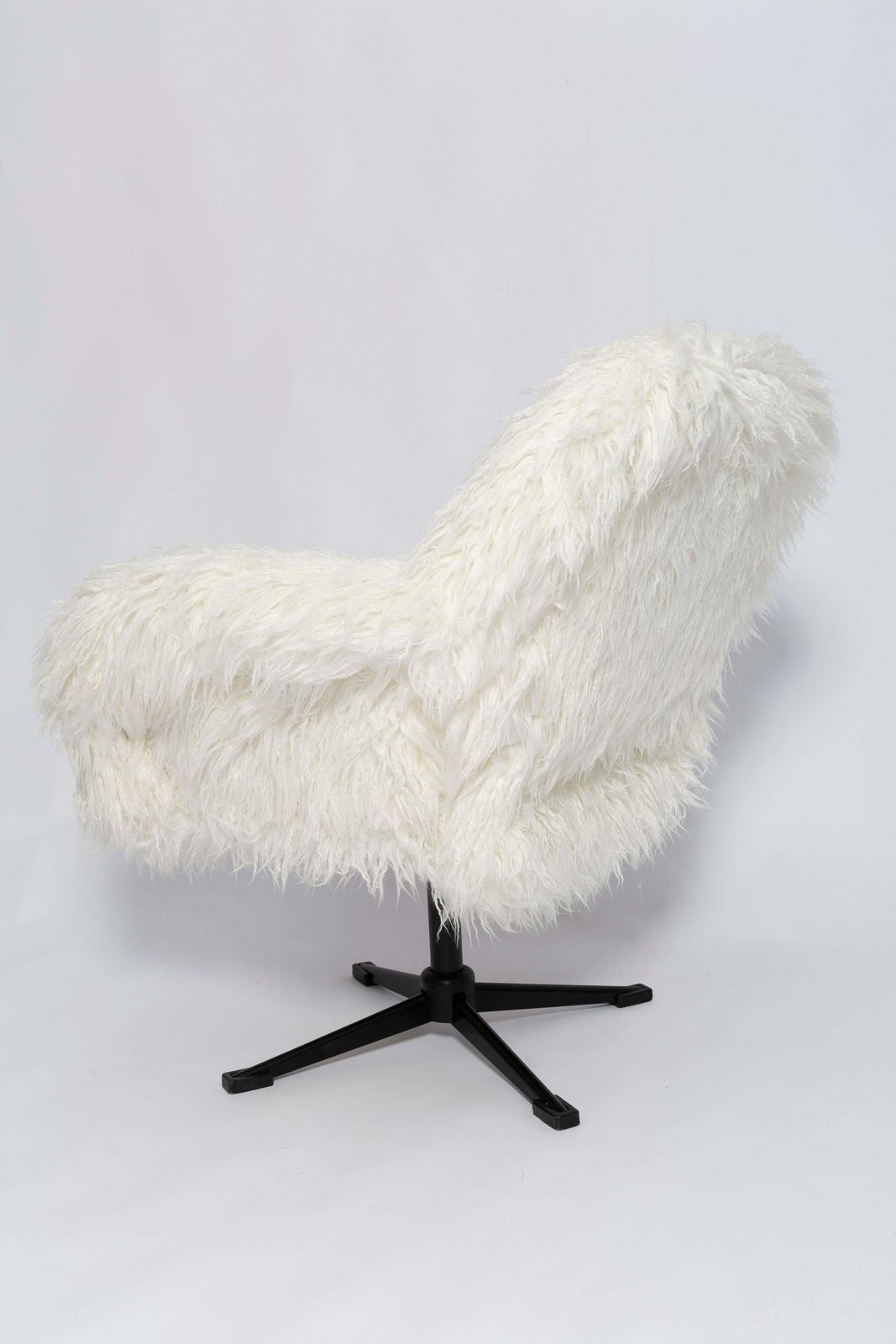 Mid Century Vintage White Alpaca Faux Fur Swivel Armchair, Europe, 1960s photo buy