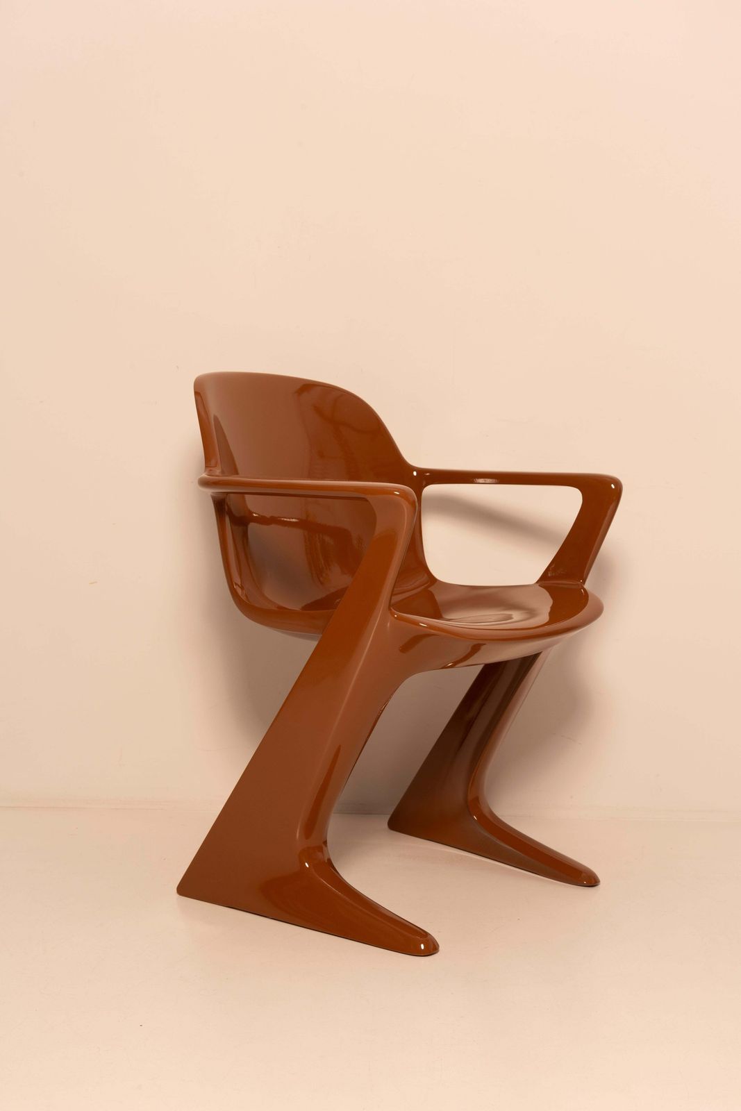 Set Of Eight Mid Century Mocha Pantone Kangaroo Chairs, Ernst Moeckl, Germany photo buy