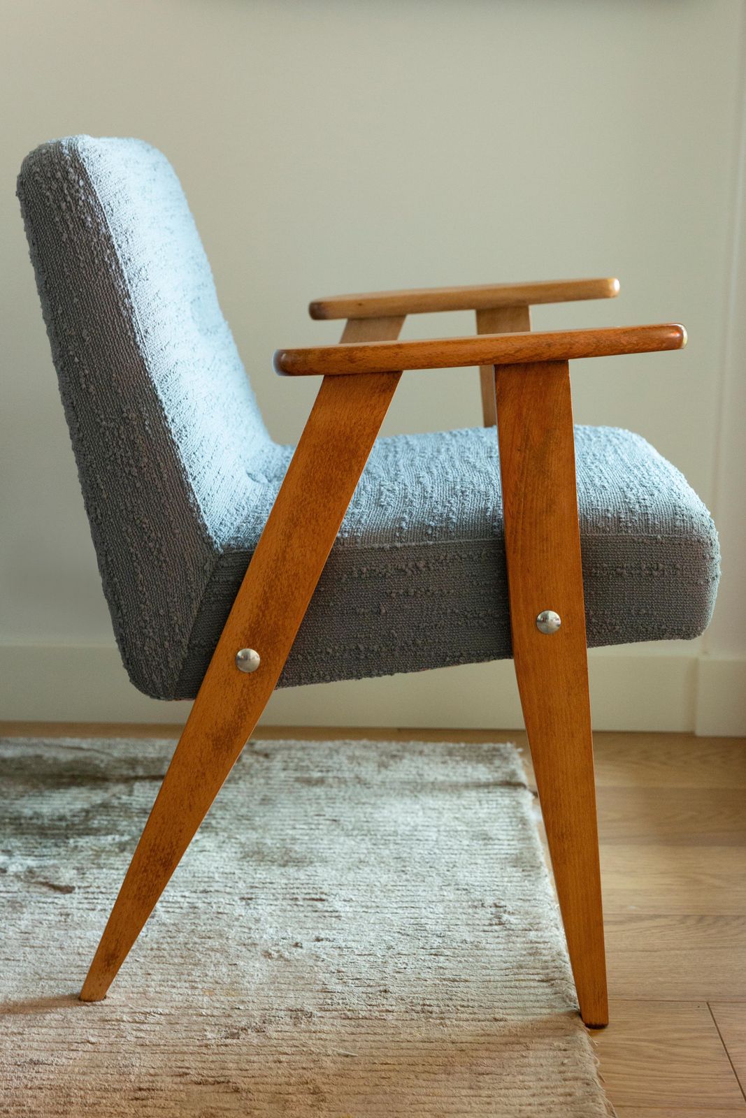 Midcentury 366 Club Armchair In Gray Blue Boucle, J. Chierowski, Europe, 1960s photo vinterior