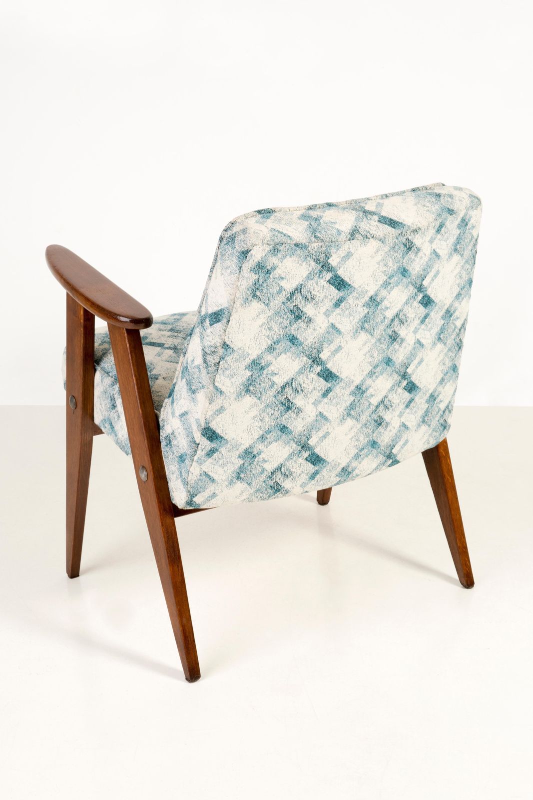 photo furniture Set Of Two Light Green Pattern 366 Armchair, Jozef Chierowski, 1960s