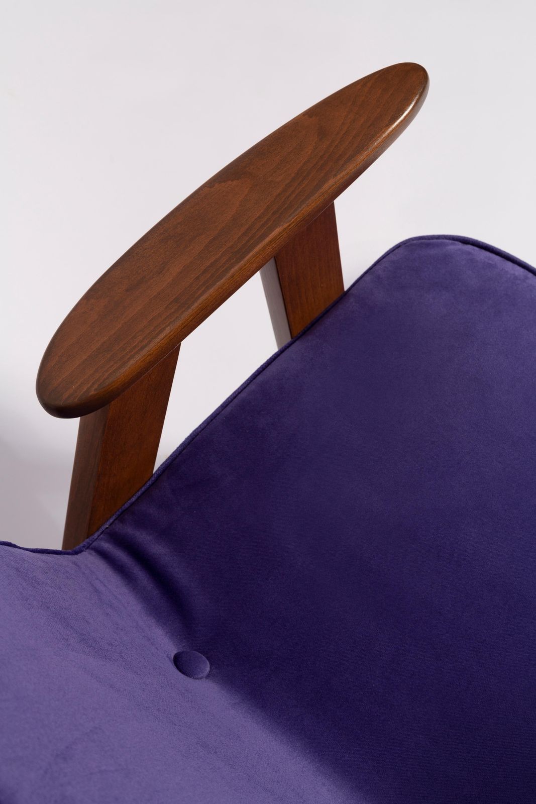 Mid Century 366 Armchair In Purple Velvet, By Jozef Chierowski, Europe 1960s photo vinterior