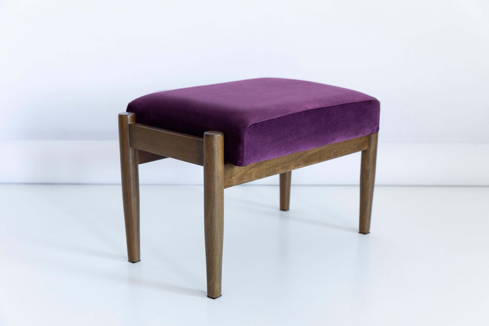 20th Century Vintage Plum Violet Armchair And Stool By Mieczyslaw Puchala, 1960s photo Furniture